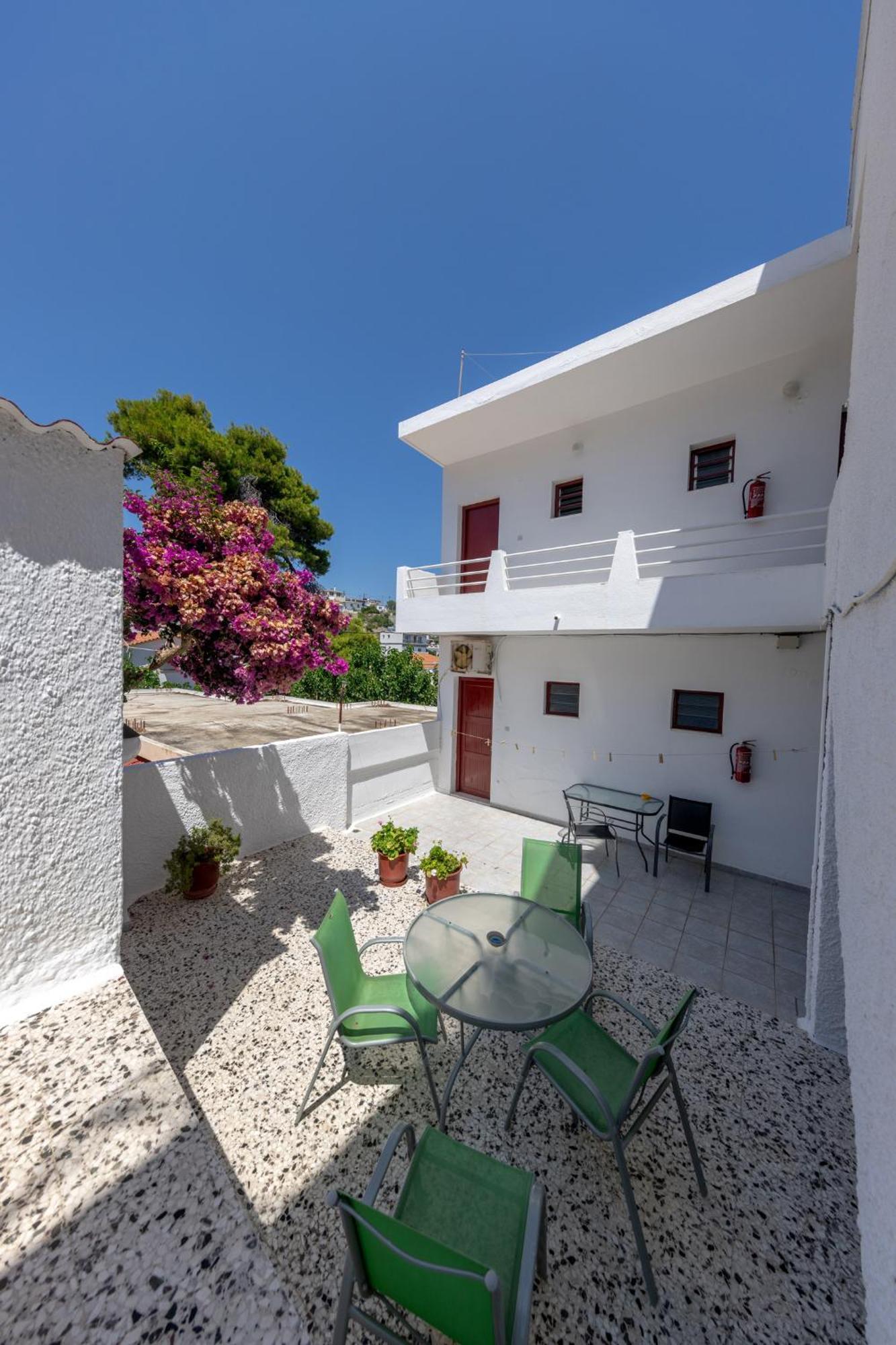 Nikos Rooms Votsi  Exterior foto